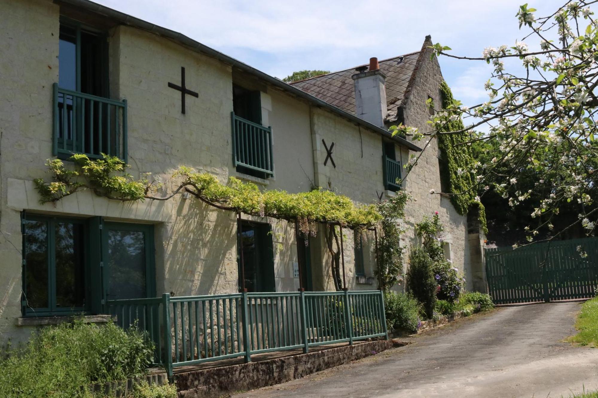 Chambres D'Hotes Du Noisillet Cinais ภายนอก รูปภาพ