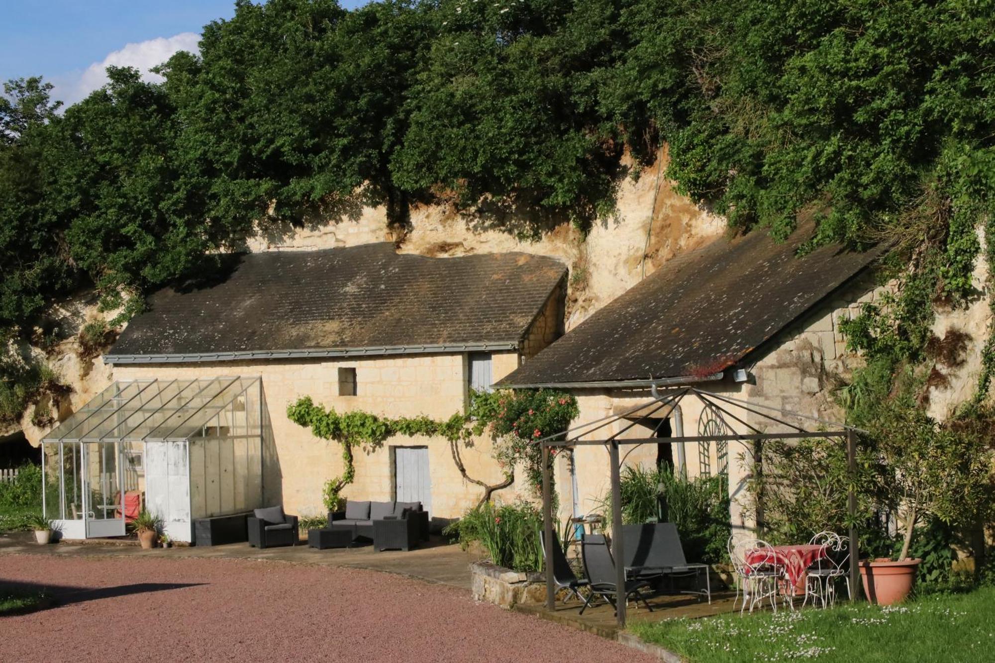 Chambres D'Hotes Du Noisillet Cinais ภายนอก รูปภาพ