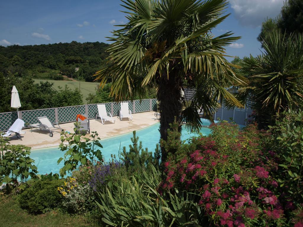 Chambres D'Hotes Du Noisillet Cinais ภายนอก รูปภาพ
