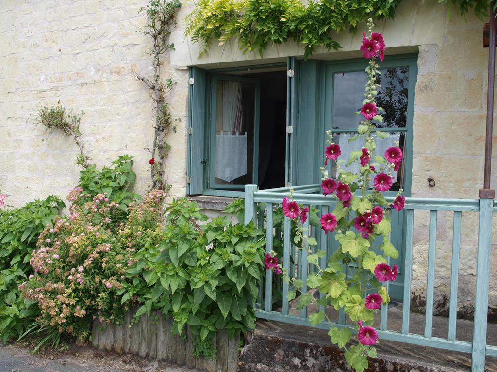 Chambres D'Hotes Du Noisillet Cinais ภายนอก รูปภาพ