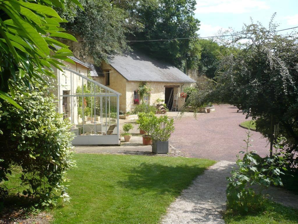 Chambres D'Hotes Du Noisillet Cinais ภายนอก รูปภาพ